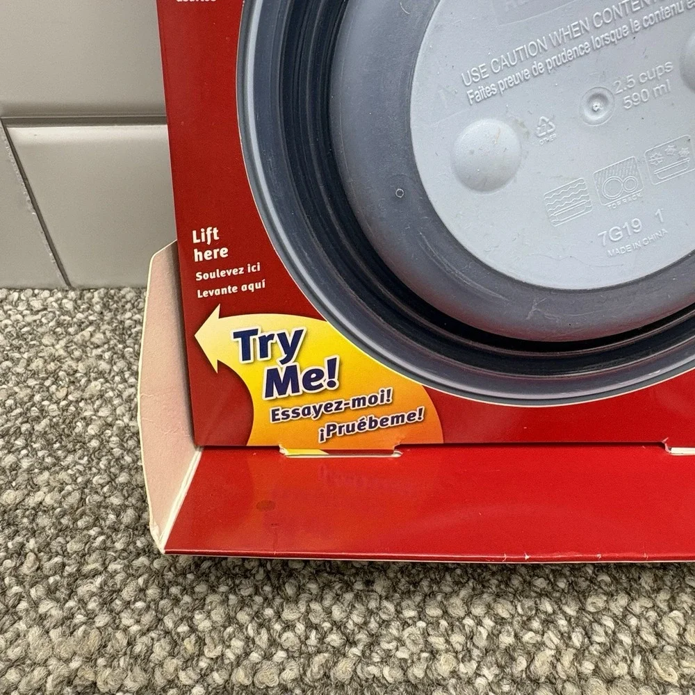 Rubbermaid COLLAPSIBLE 2.5 Cup‎ Food Storage Container Discontinued Hard To Find